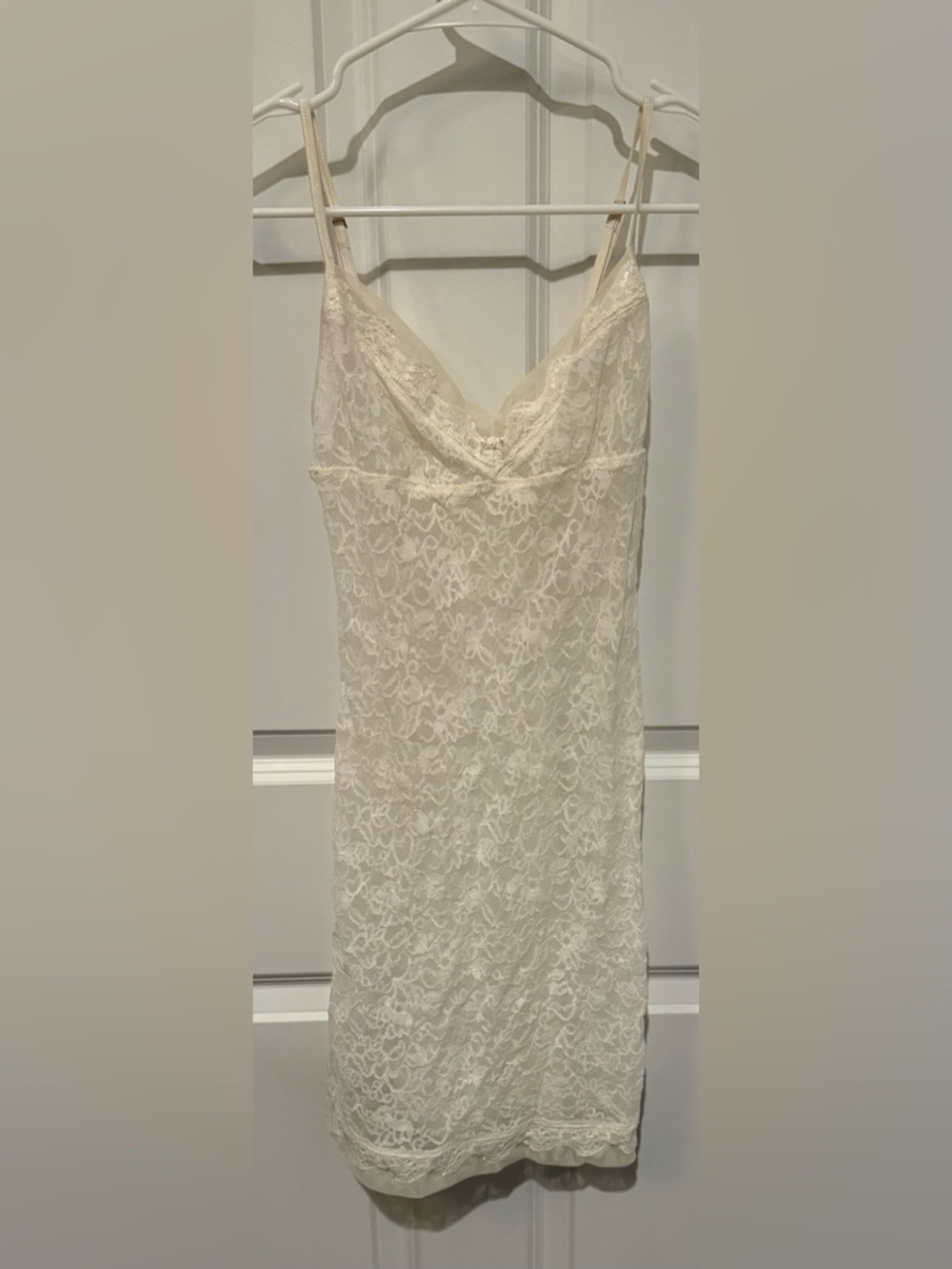 Victoria's Secret Cream Lace Chemise
